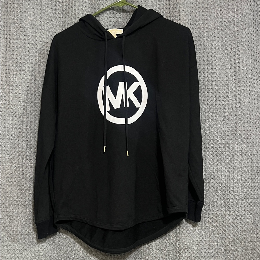 🖤Michael Kors Black Pullover with White Logo